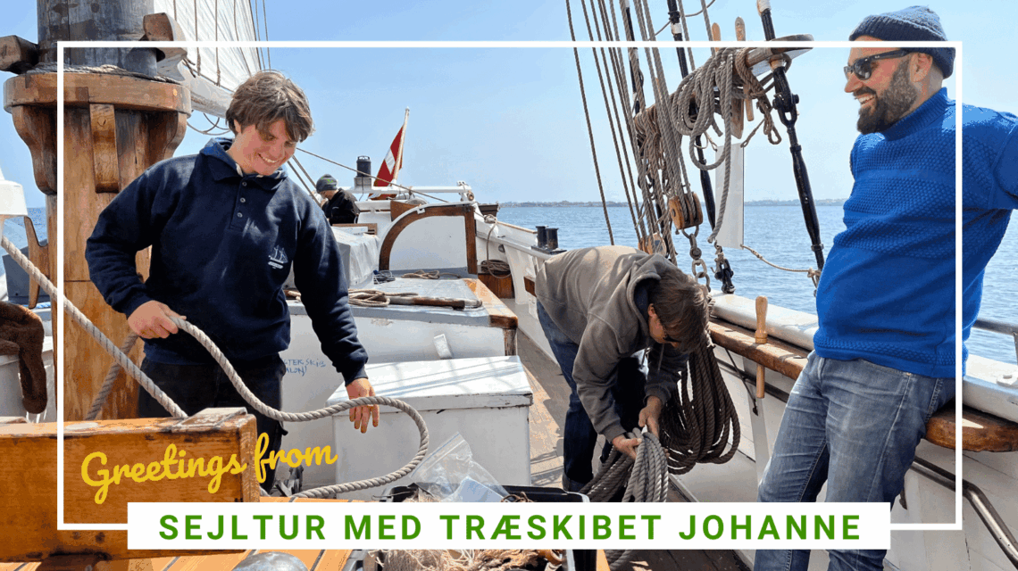 SidderUnderEnPalme - På togt med skonnerten Johanne