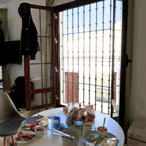 Morgenmad på Posada El Convento Mercedario - Ayamonte, Spanien - SidderUnderEnPalme