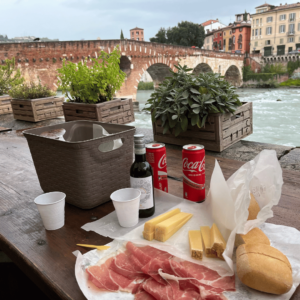 SidderUnderEnPalme - Salumeria Gironda, Verona