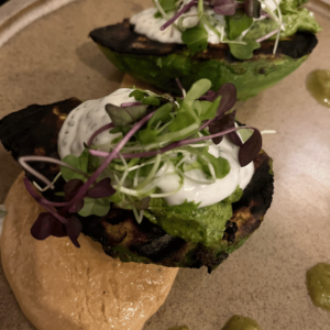 Negro Carbon - SidderUnderEnPalme - Grillet avocado