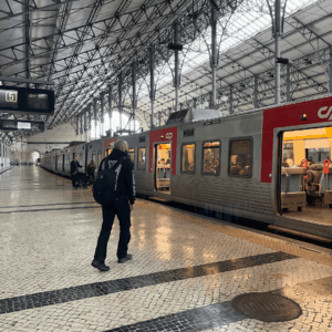 Toget til Sintra fra Rossio - SidderUnderEnPalme
