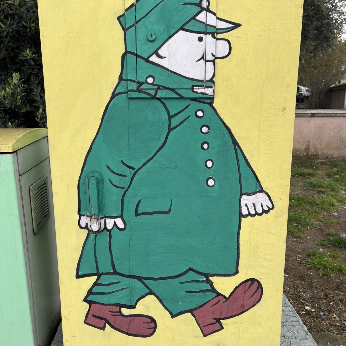 Et lille minde fra kommunisttiden - SidderUnderEnPalme.jpg Et lille minde fra kommunisttiden - SidderUnderEnPalme.jpg