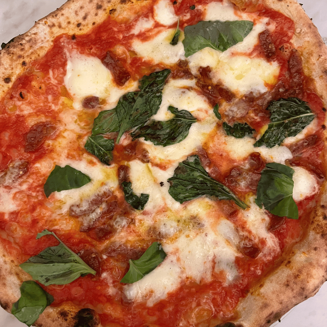 Michelin-pizza hos 50 Kaló - Napoli - SidderUnderEnPalme