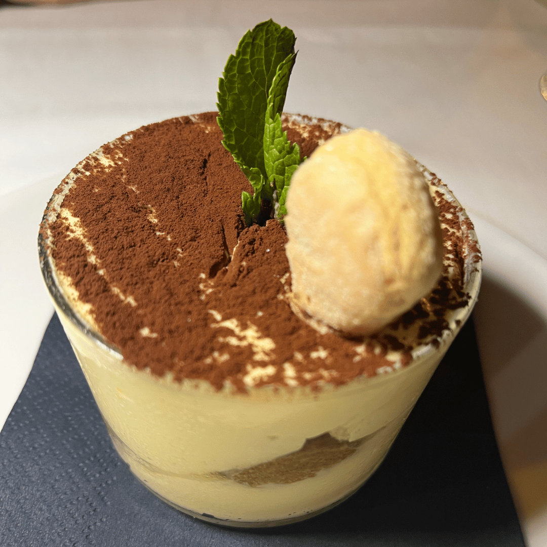 SidderUnderEnPalme - Barletta, Italien - Tiramisu på Al Tettuccio SidderUnderEnPalme - Barletta, Italien - Tiramisu på Al Tettuccio